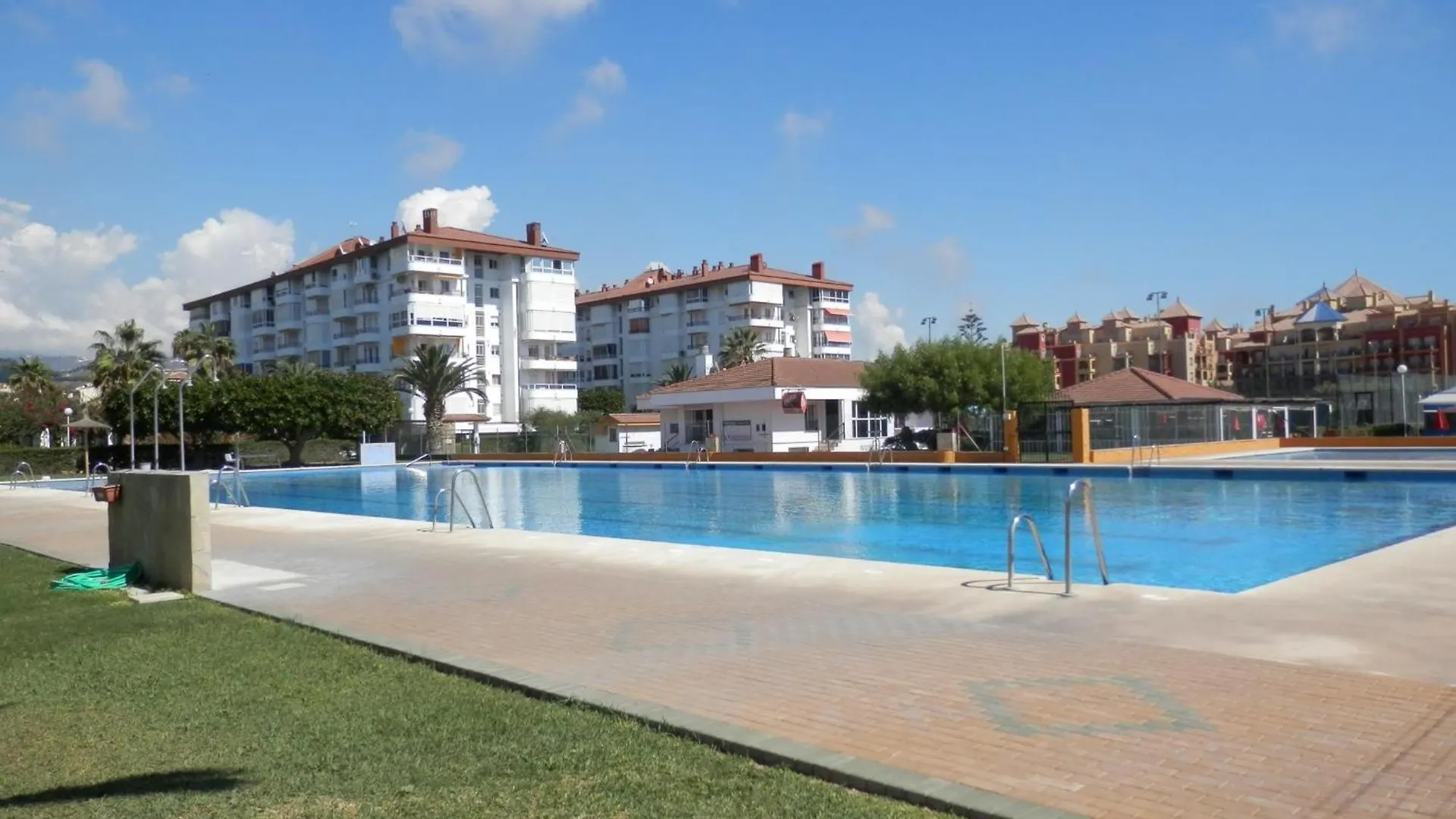 Laguna Bosque Torrox Apartment